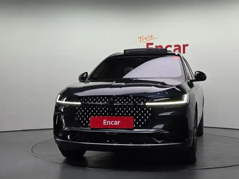 2024 Lincoln Nautilus с пробегом 13 901 км