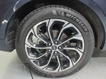 2024 Lincoln Nautilus с пробегом 13 901 км