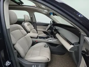 2024 Lincoln Nautilus с пробегом 13 901 км