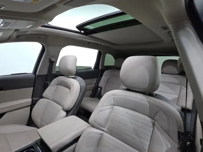 2024 Lincoln Nautilus с пробегом 13 901 км