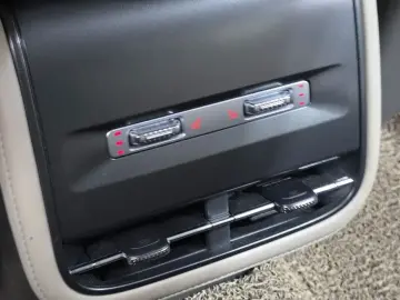 2024 Lincoln Nautilus с пробегом 13 901 км