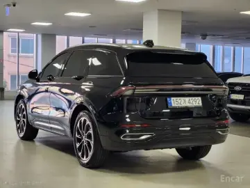 2023 Lincoln Nautilus с пробегом 26 569 км