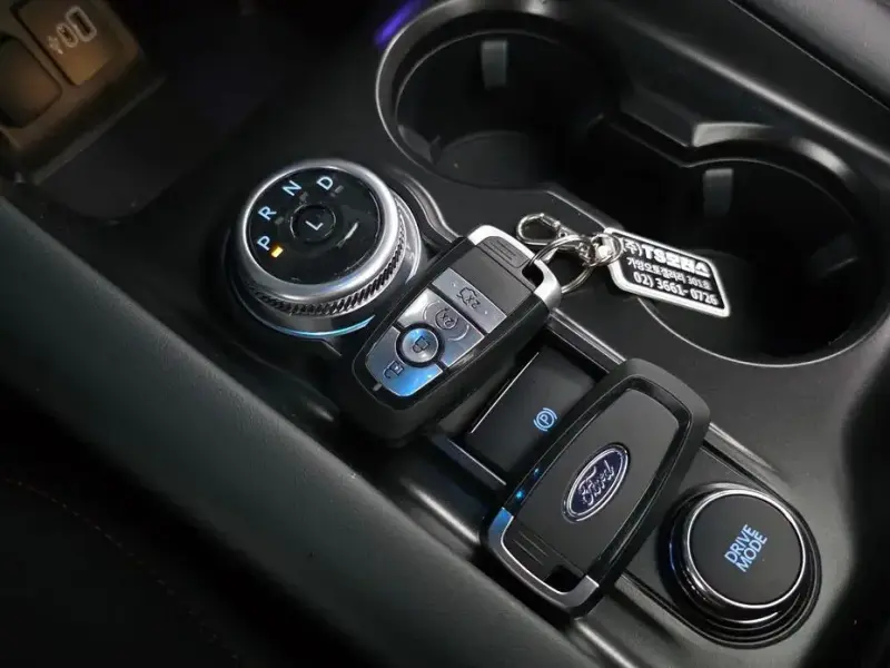 2025 Ford Explorer с пробегом 17 803 км