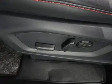 2025 Ford Explorer с пробегом 17 803 км