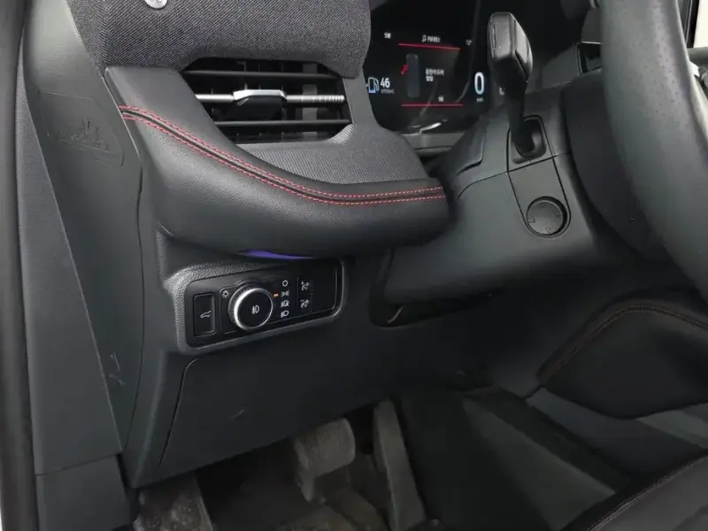 2025 Ford Explorer с пробегом 17 803 км