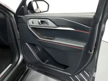 2024 Ford Explorer с пробегом 27 294 км