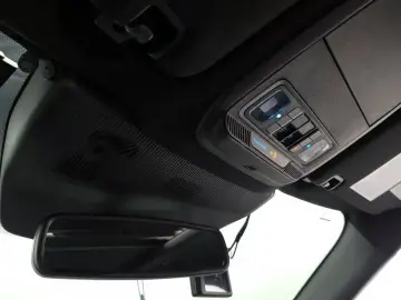 2024 Ford Explorer с пробегом 27 294 км