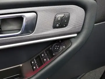 2024 Ford Explorer с пробегом 27 294 км