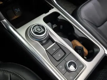 2023 Ford Explorer с пробегом 14 468 км