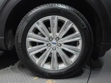 2023 Ford Explorer с пробегом 12 717 км