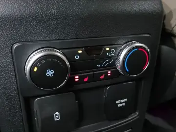 2023 Ford Explorer с пробегом 12 717 км