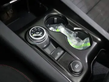 2025 Ford Explorer с пробегом 9 159 км