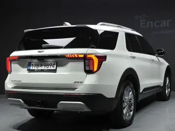 2024 Ford Explorer с пробегом 9 061 км