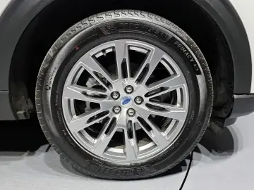 2024 Ford Explorer с пробегом 9 061 км