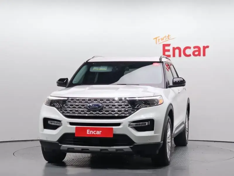 2023 Ford Explorer с пробегом 20 706 км