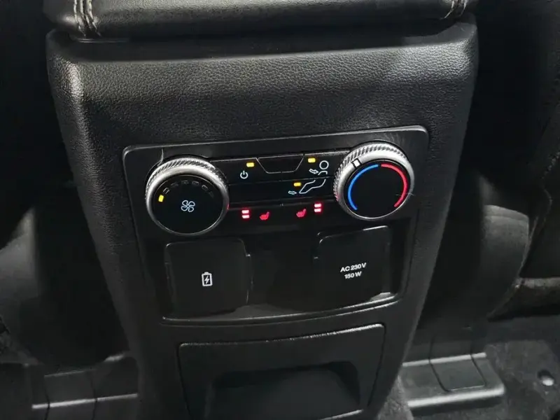 2023 Ford Explorer с пробегом 20 706 км