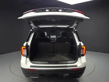 2025 Ford Explorer с пробегом 6 199 км