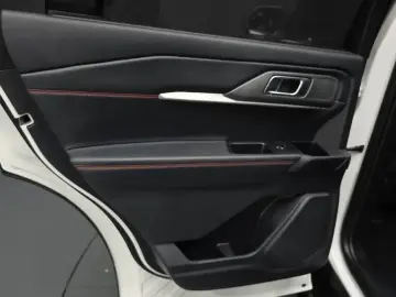 2025 Ford Explorer с пробегом 6 199 км