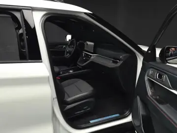 2025 Ford Explorer с пробегом 6 199 км