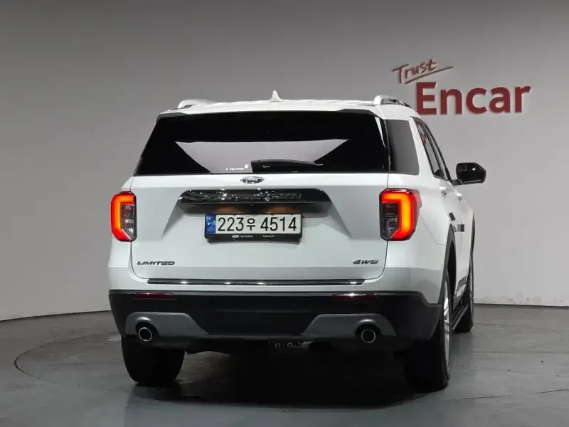 2023 Ford Explorer с пробегом 30 216 км