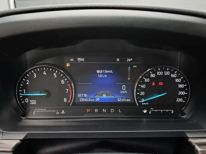 2023 Ford Explorer с пробегом 23 145 км