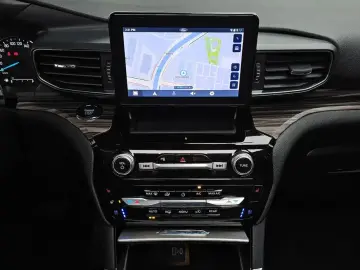 2023 Ford Explorer с пробегом 23 145 км