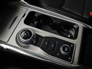 2023 Ford Explorer с пробегом 6 409 км