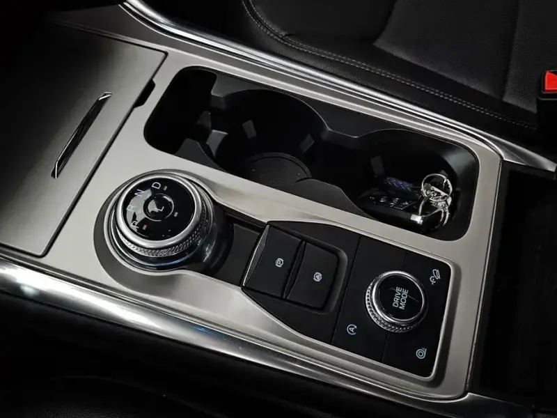 2023 Ford Explorer с пробегом 6 409 км