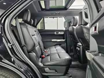 2023 Ford Explorer с пробегом 6 409 км