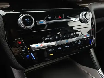 2023 Ford Explorer с пробегом 6 409 км