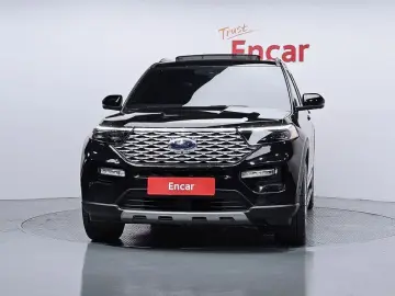 2023 Ford Explorer с пробегом 20 200 км