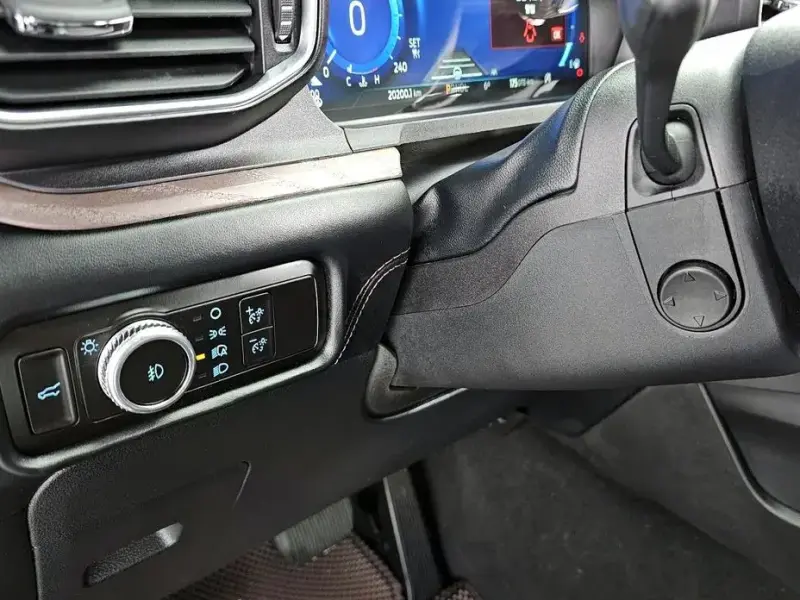 2023 Ford Explorer с пробегом 20 200 км