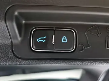 2023 Ford Explorer с пробегом 20 200 км