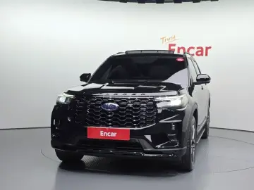 2025 Ford Explorer с пробегом 7 416 км