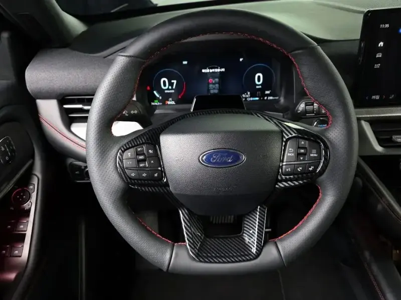 2025 Ford Explorer с пробегом 7 416 км