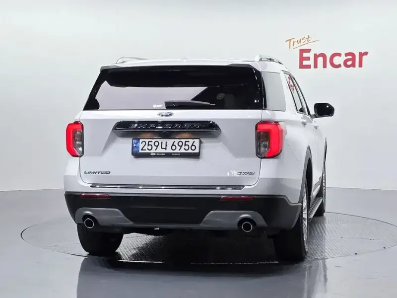 2023 Ford Explorer с пробегом 63 672 км