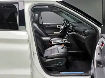2023 Ford Explorer с пробегом 63 672 км