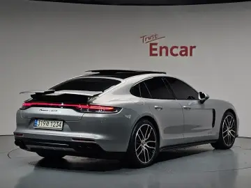 2021 Porsche Panamera с пробегом 48 223 км