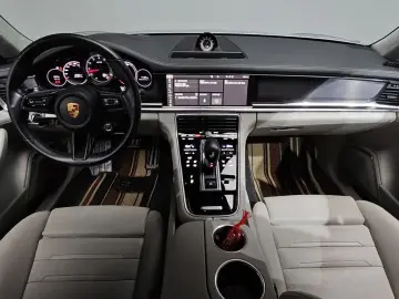 2021 Porsche Panamera с пробегом 48 223 км
