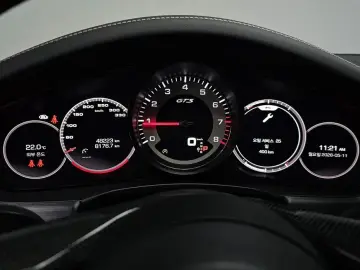 2021 Porsche Panamera с пробегом 48 223 км