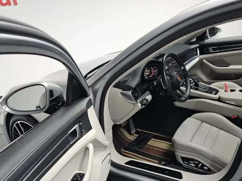 2021 Porsche Panamera с пробегом 48 223 км