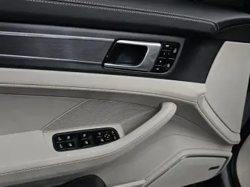 2021 Porsche Panamera с пробегом 48 223 км