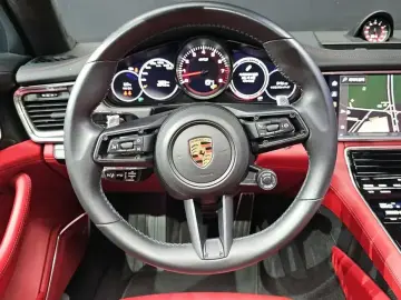 2023 Porsche Panamera с пробегом 15 650 км