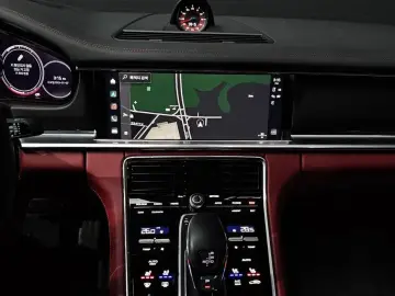 2023 Porsche Panamera с пробегом 15 650 км