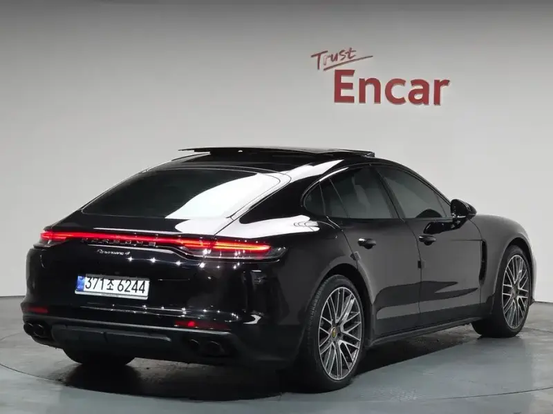 2021 Porsche Panamera с пробегом 53 775 км