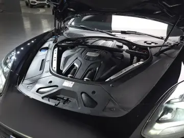 2021 Porsche Panamera с пробегом 53 775 км