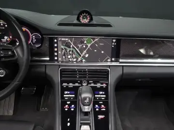 2023 Porsche Panamera с пробегом 23 477 км