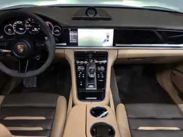 2021 Porsche Panamera с пробегом 50 551 км