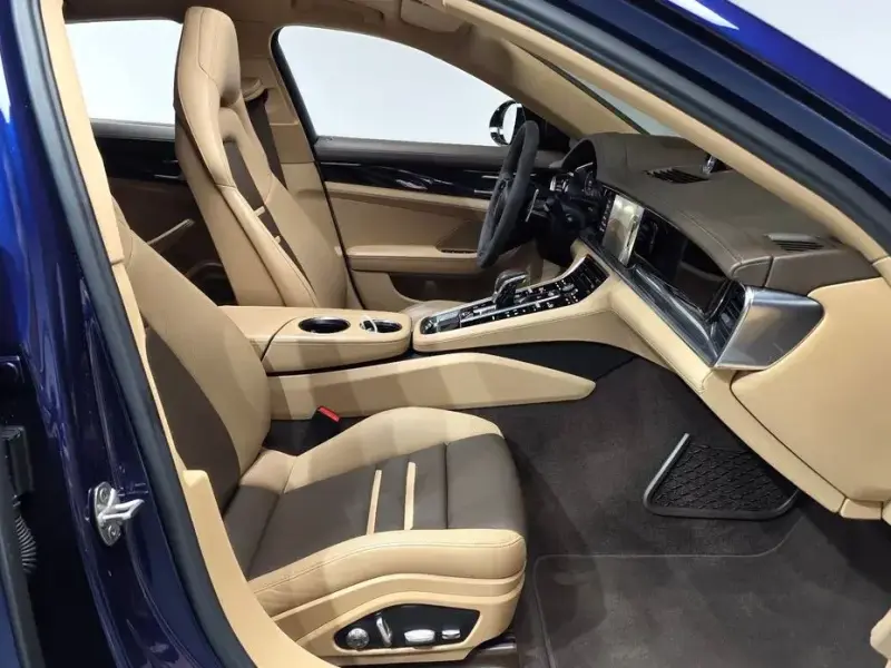 2021 Porsche Panamera с пробегом 50 551 км