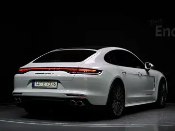 2021 Porsche Panamera с пробегом 21 190 км